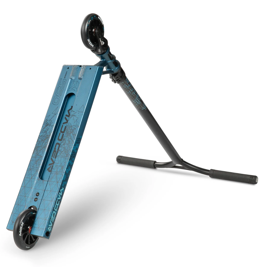 Madd Gear MGX 550 Pro Scooter - Denim Blue